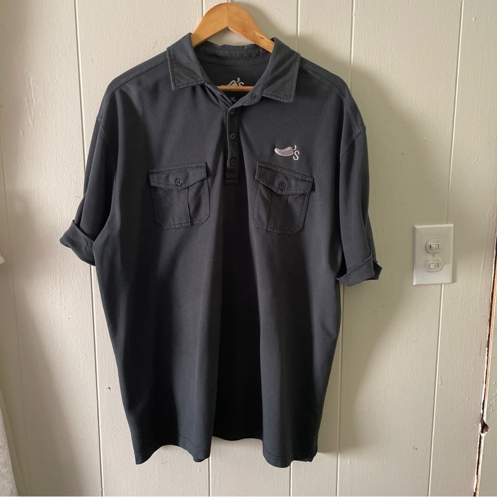 Chili’s Men’s XL Embroidered Dark Gray Staff Polo Shirt